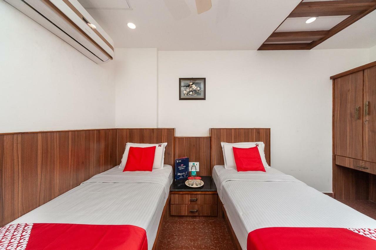 Oyo 29859 Rds Guest House Ambur Екстериор снимка